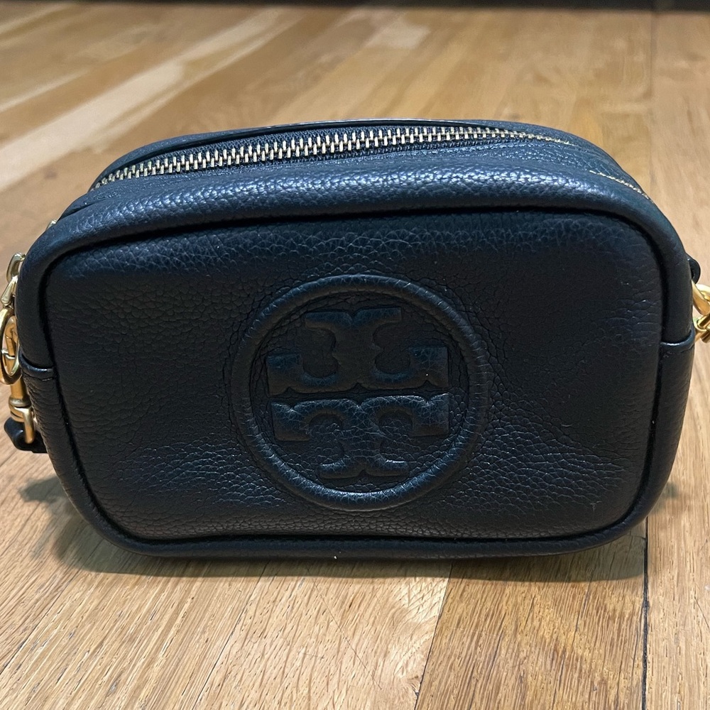 Tory Burch Perry Bombe Mini Bag